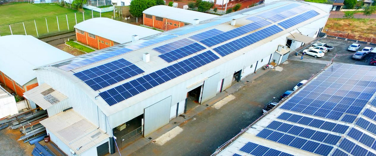 Imagem da empresa A PGD Indústria de Artefatos de Borracha Ltda. é uma empresa brasileira que, desde 2017, atua no desenvolvimento e fabricação de peças e acessórios em borracha voltados para implementos rodoviários e o setor agrícola. Com atuação nacional, nos destacamos pelo compromisso em oferecer produtos que aliam durabilidade, qualidade técnica e excelente custo-benefício. ESTRUTURA E CAPACIDADE: Portfólio com mais de 250 itens em linha, atendendo demandas do mercado de reposição e OEM. Foco em inovação, com investimentos contínuos em pesquisa e desenvolvimento de novos produtos. Processos produtivos modernos, garantindo precisão e padronização em larga escala. Equipe qualificada, formada por profissionais experientes e comprometidos com a excelência. DIFERECIAIS COMPETITIVOS: Qualidade garantida: rigoroso controle em todas as etapas produtivas. Atendimento consultivo: equipe preparada para orientar e oferecer soluções adequadas às necessidades de cada cliente. Flexibilidade: capacidade de customização de peças e adaptação a demandas específicas. Preço competitivo: equilíbrio entre alto desempenho e custo acessível. Logística eficiente: agilidade na entrega para diferentes regiões do Brasil.PGD Indústria de Artefatos de Borracha Ltda. – Tradição, inovação e confiança para rodar com segurança.





